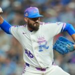 yankees-claim-john-schreiber-in-latest-addition-to-bullpen-puzzle