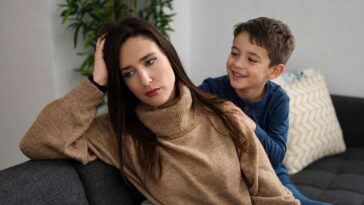 child’s-honest-observations-becoming-pretty-hurtful