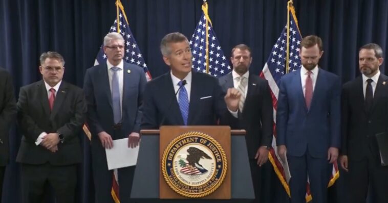transportation-secretary-duffy-announces-emergency-shutdown-of-110-cdl-schools-that-gave-licenses-to-drivers-who-failed-english-proficiency-tests-(video)