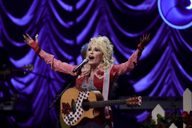 dolly-parton’s-estate-announces-two-continent-celebration-of-her-life