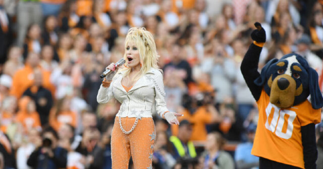 tennessee-football-to-honor-dolly-parton-with-helmet-sticker-in-2026