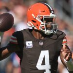 chad-ochocinco-warns-browns’-deshaun-watson-has-‘very-short’-leash,-could-lose-starting-job-by-week-3