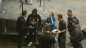 watch:-video-shows-moment-fbi-agents-swarmed-swalwell-and-seized-his-electronic-devices-at-san-francisco-airport