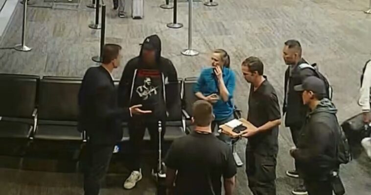 watch:-video-shows-moment-fbi-agents-swarmed-swalwell-and-seized-his-electronic-devices-at-san-francisco-airport