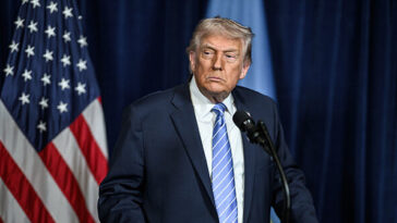 trump:-iran-a-‘failed-nation,’-says-us.-may-‘smack-them’-again-as-he-weighs-limited-hormuz-strikes