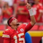 2026-nfl-predictions:-patrick-mahomes-will-return-to-dominance-in-comeback-season