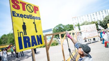 iran’s-execution-spree:-10-young-activists-condemned-to-death-in-sham-isfahan-trial