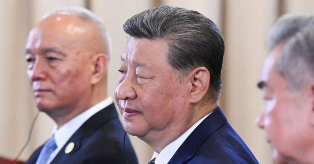 xi-jinping-gives-iran-president-cold-reception-at-shanghai-cooperation-org-summit
