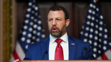ice-arrests-2,100-illegal-migrants-in-new-york-in-august-‘operation-rotten-apple’