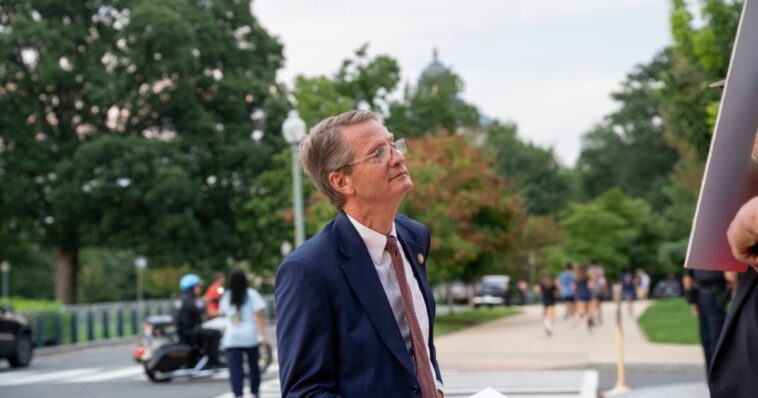 “i-worked-my-a**-off,-dude”:-what-did-members-of-congress-do-during-august-recess?-is-data-center-expansion-a-good-thing?-–-exclusive-video