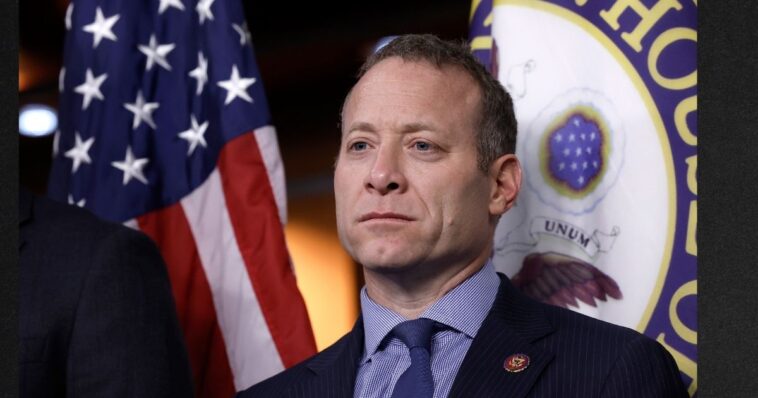 house-democrats-panicking-as-republicans-prepare-to-make-them-go-on-the-record-with-socialism-vote