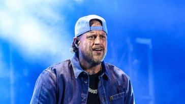 report:-jelly-roll-loses-‘hundreds-of-thousands’-of-followers-after-trashing-trump-and-his-supporters-on-‘kimmel-live’