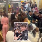 colorado-mob-of-500-teens-swarm-burger-king,-supermarket-in-chaotic-shopping-center-takeover