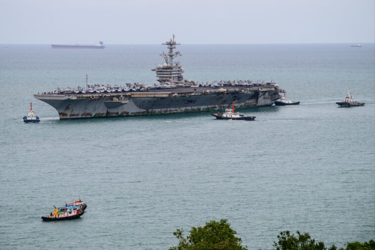 uss-abraham-lincoln-arrives-in-thailand-following-its-middle-east-deployment