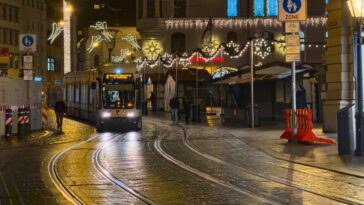 german-train-station-closed-after-blast-and-discovery-of-a-suspicious-object