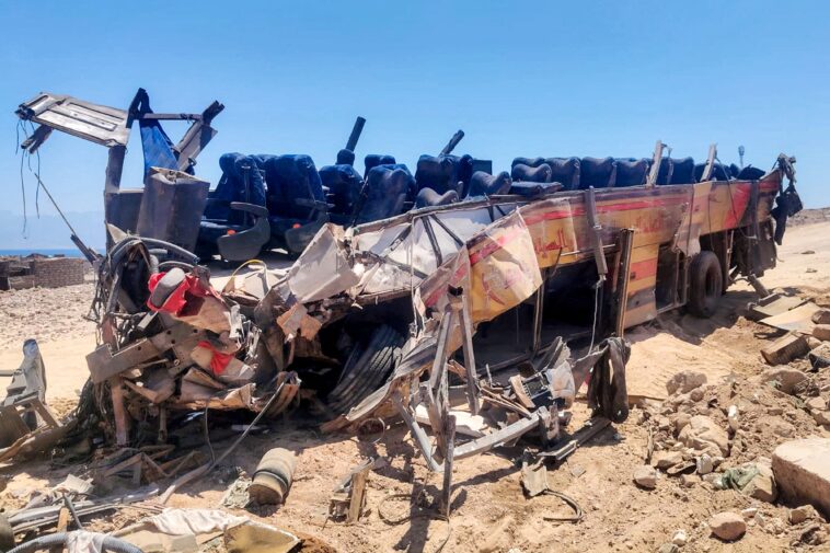 at-least-22-dead-after-bus-crash-in-egypt’s-sinai-peninsula