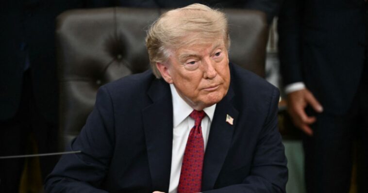 trump’s-renaming-lake-ontario-is-smart-politics,-and-democrats-can’t-help-but-prove-it