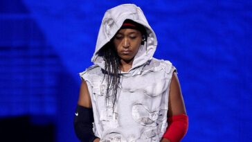 naomi-osaka’s-latest-over-the-top-us-open-outfit-is-a-tribute-to-76ers-star-allen-iverson