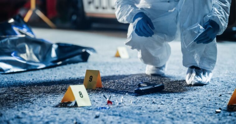 breaking:-mass-shooting-in-downtown-minneapolis,-civilian-killed,-officers-shot
