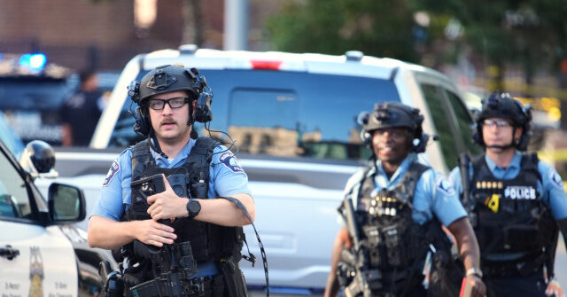 minneapolis:-at-least-six-people-shot,-including-two-officers