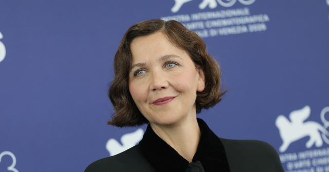 maggie-gyllenhaal-complains-about-lack-of-female-directors-at-film-fest-after-directing-one-of-this-year’s-biggest-bombs