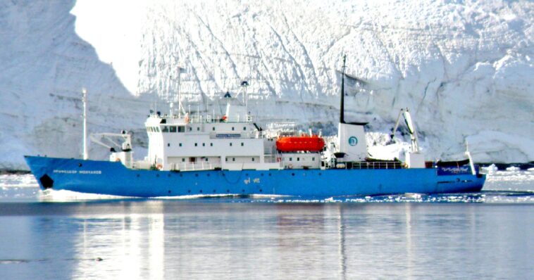 norway-seizes-russian-cruise-ship-in-the-arctic