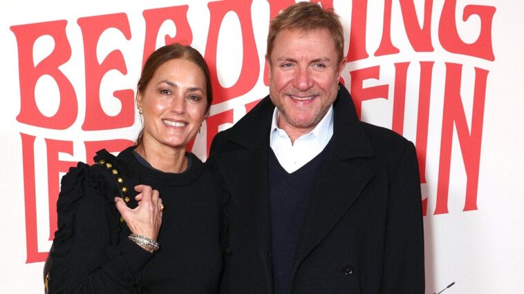 duran-duran-singer-simon-le-bon-and-wife-yasmin-soak-up-the-sun-on-their-italian-getaway