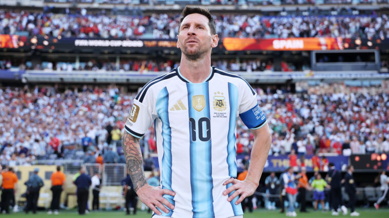 lionel-messi-to-get-mid-game-tributes-by-soccer-teams-across-argentina