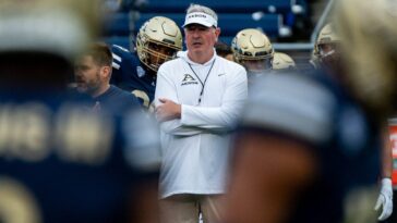 akron-zips-vs-wake-forest-demon-deacons-week-1-college-football-pick-favors-under-48.5
