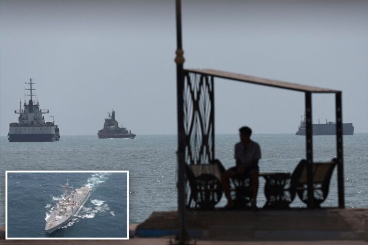 iran-struggling-to-stay-afloat-against-us-economic-pressures,-blockade