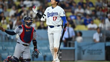 shohei-ohtani-out-of-dodgers-lineup-for-second-straight-game-amid-health-concerns