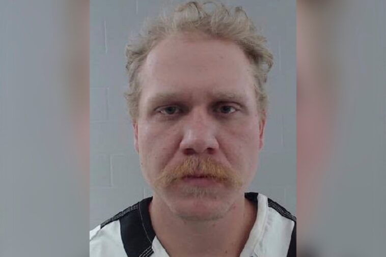 ‘monster’-ex-texas-police-officer-handed-three-life-sentences-for-disturbing-crimes-against-kids