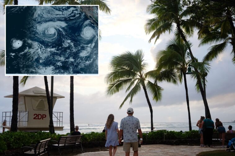 hawaii-on-high-alert-as-hurricane-lowell-takes-drastic-turn-toward-islands