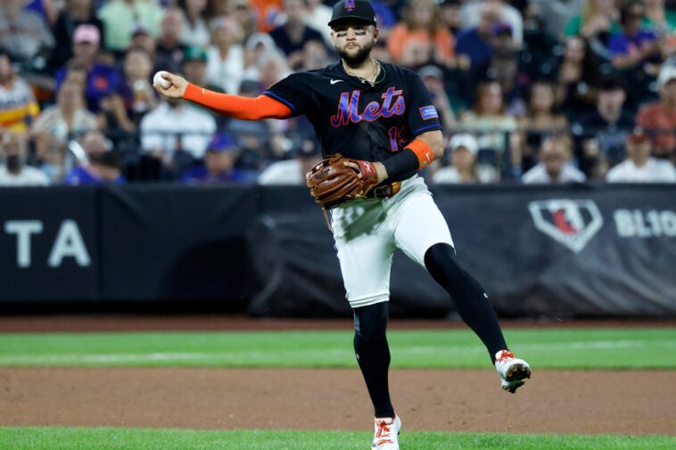 even-as-questions-loom-about-his-mets-future,-bo-bichette-has-proven-one-thing-at-third-base