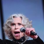 jane-fonda-rants-about-‘tech-bros’-oppressing-women:-they-can’t-have-babies,-so-they’ll-make-robots-and-force-us-to-be-‘tradwives’