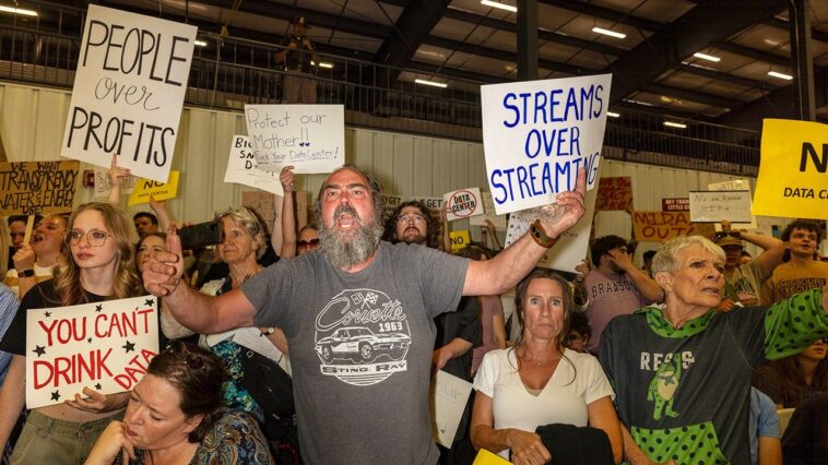the-freakout-over-data-centers-is-just-another-fracking-backlash-we-need-to-ignore