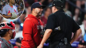 cardinals-manager-oli-marmol-loses-it-on-umpire-after-odd-hat-warning:-‘grow-the-f–k-up’
