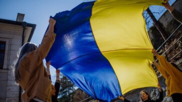 mike-pence:-why-supporting-ukraine-is-an-investment-in-freedom,-not-charity