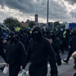 britain-rises:-dressed-in-black-with-balaclavas,-protesters-block-port-of-dover-in-anti-immigration-protest,-impede-disembarking-of-additional-illegal-boat-migrants-(videos)