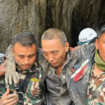 video-—-nepal:-two-people-rescued-10-days-after-being-trapped-by-massive-floods-and-landslides