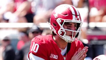 meet-josh-hoover:-what-to-know-about-new-indiana-star-quarterback