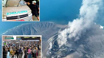 indonesia’s-anak-krakatau-volcano-erupts,-canceling-flights-at-jakarta-airport-and-others