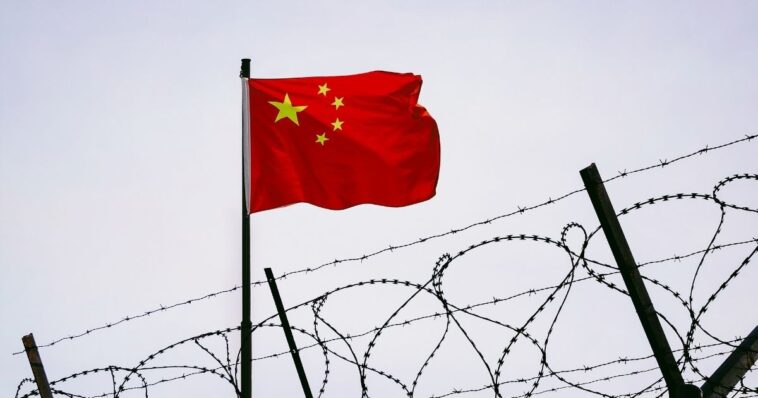 chinese-police-dragged-a-pastor-away:-now-he’s-spreading-the-gospel-through-the-prison-system
