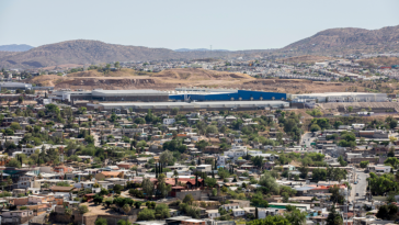 us-restricts-government-travel-to-mexican-border-city-over-threat-concerns