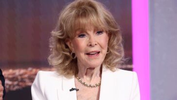 barbara-eden,-95,-says-she’s-‘okay’-after-last-minute-cancelation-of-festival-appearance