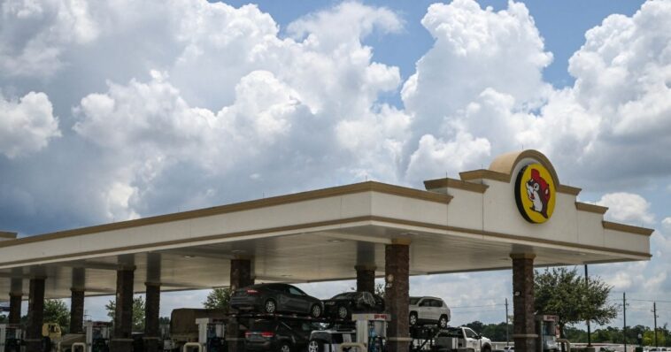 buc-ee’s-ceo-delivers-bad-news-to-blue-states,-will-expand-to-‘conservative’-places-that-‘appreciate’-business