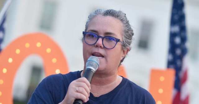 video:-rosie-o’donnell-sings-‘i-am-woman,-hear-me-roar’-with-jeffrey-epstein-victims