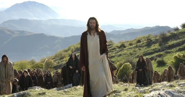 watch:-mel-gibson-says-‘the-resurrection’-will-fill-in-gaps-in-the-gospels-around-jesus-christ’s-life-and-works