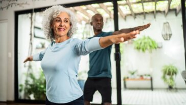longevity-doctor-reveals-what-matters-most-for-aging-well,-beyond-pricey-biohacks