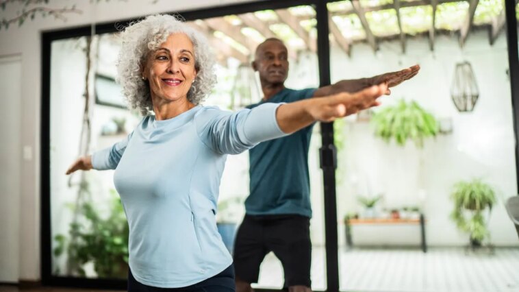 longevity-doctor-reveals-what-matters-most-for-aging-well,-beyond-pricey-biohacks